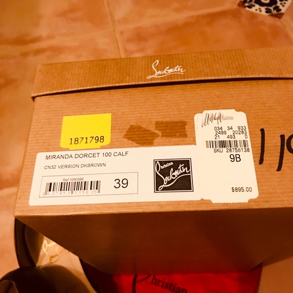 Size 39 brown genuine Christian Louboutin heels. - Picture 5 of 5